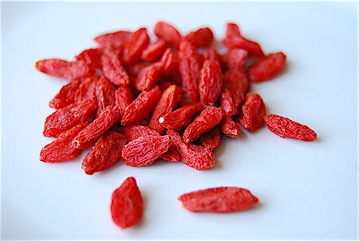 benefits of goji berry, goji facts, organic goji berries, goji berries benefits