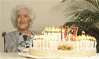 oldest human being, longevity in humans, super centenarians, jeanne calment, jeanne louise calment